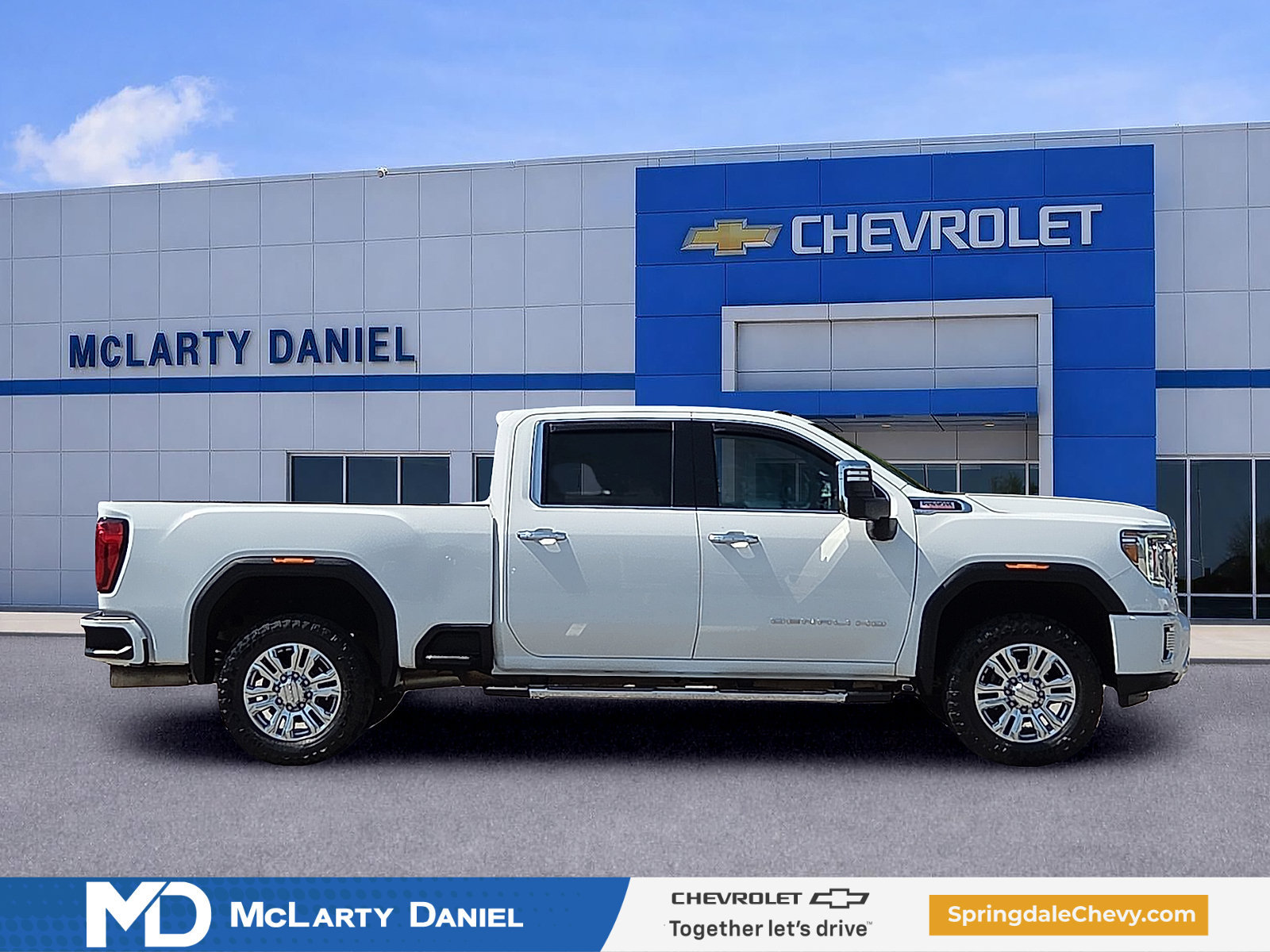 Used 2021 GMC Sierra 2500 Denali w/ Denali Ultimate Package AWD/4WD image 6