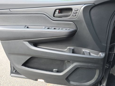 Used 2024 Honda Odyssey EX-L image 28