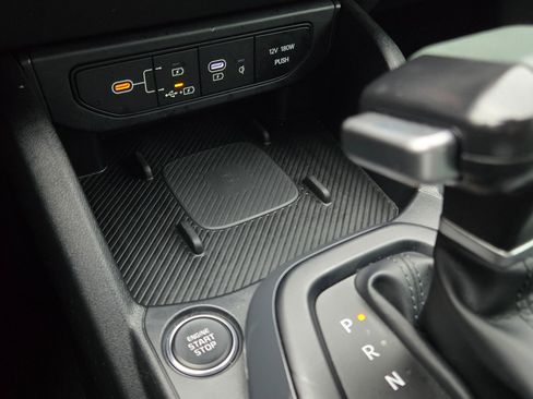 Certified 2025 Kia K4 EX image 30