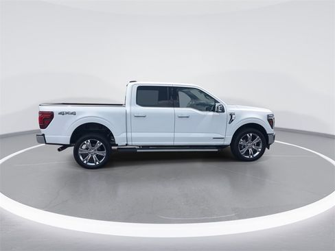 Used 2025 Ford F150 Lariat w/ Equipment Group 502A High image 9