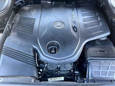 Certified 2022 Mercedes-Benz GLE 450 4MATIC image 33