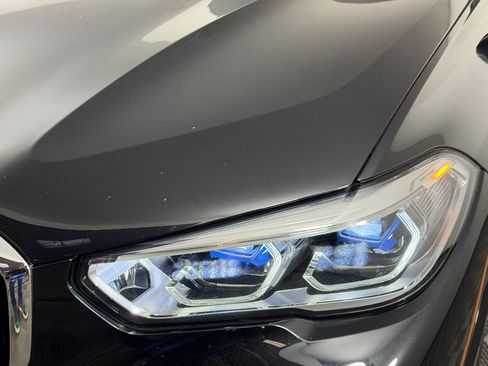 Used 2019 BMW X5 xDrive40i w/ M Sport Package AWD/4WD image 11