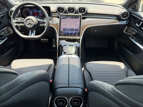 Used 2024 Mercedes-Benz C 300 4MATIC Sedan image 6