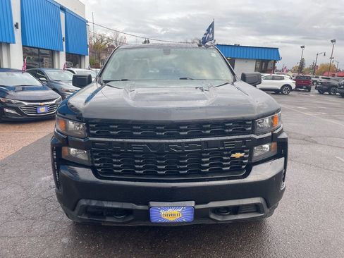 Used 2021 Chevrolet Silverado 1500 Custom image 2