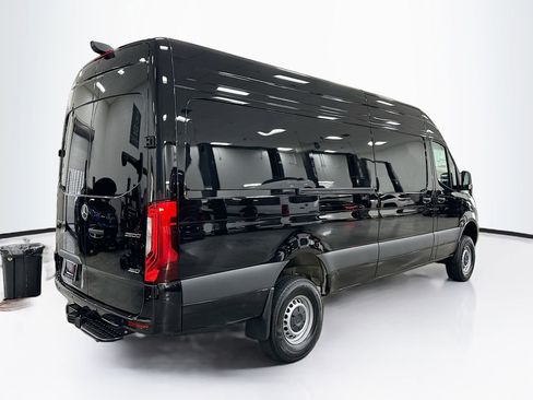 Used 2026 Mercedes-Benz Sprinter 2500 image 8