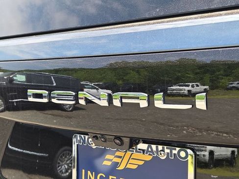 Used 2026 GMC Yukon Denali Ultimate AWD/4WD image 31