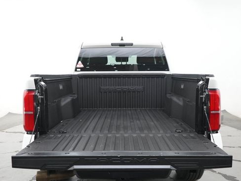 Used 2024 Toyota Tacoma TRD Off-Road AWD/4WD image 18