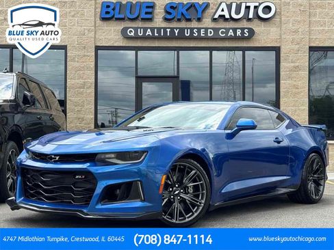 Used 2018 Chevrolet Camaro ZL1 RWD image 1