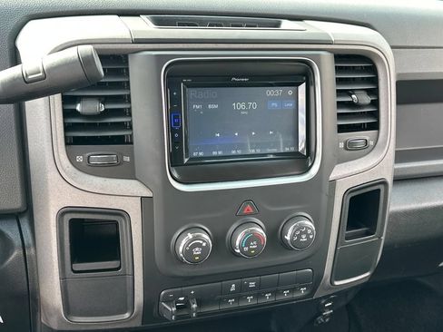 Used 2016 RAM 3500 Tradesman w/ Power & Remote Entry Group AWD/4WD image 17
