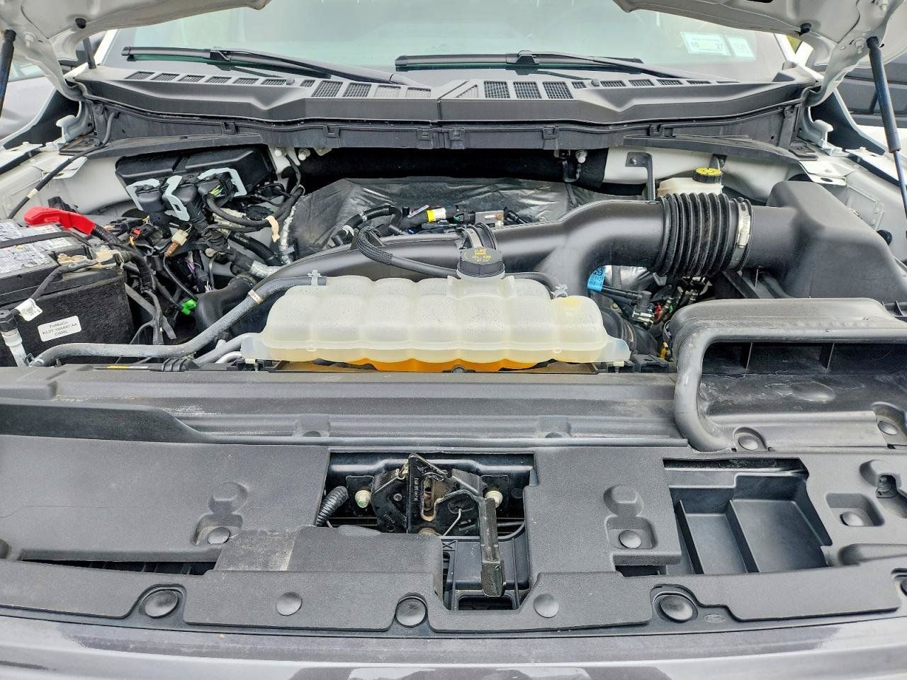 Used 2024 Ford F150 STX AWD/4WD image 9