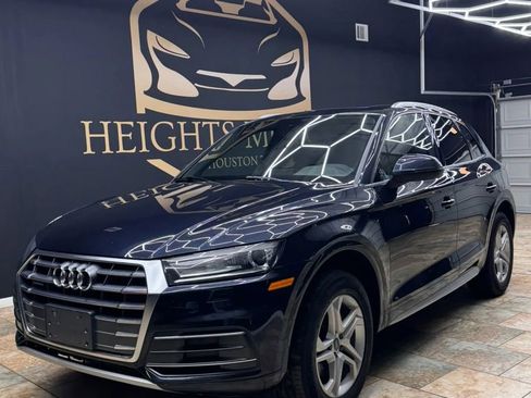 Used 2018 Audi Q5 2.0T Premium w/ Convenience Package AWD/4WD image 4