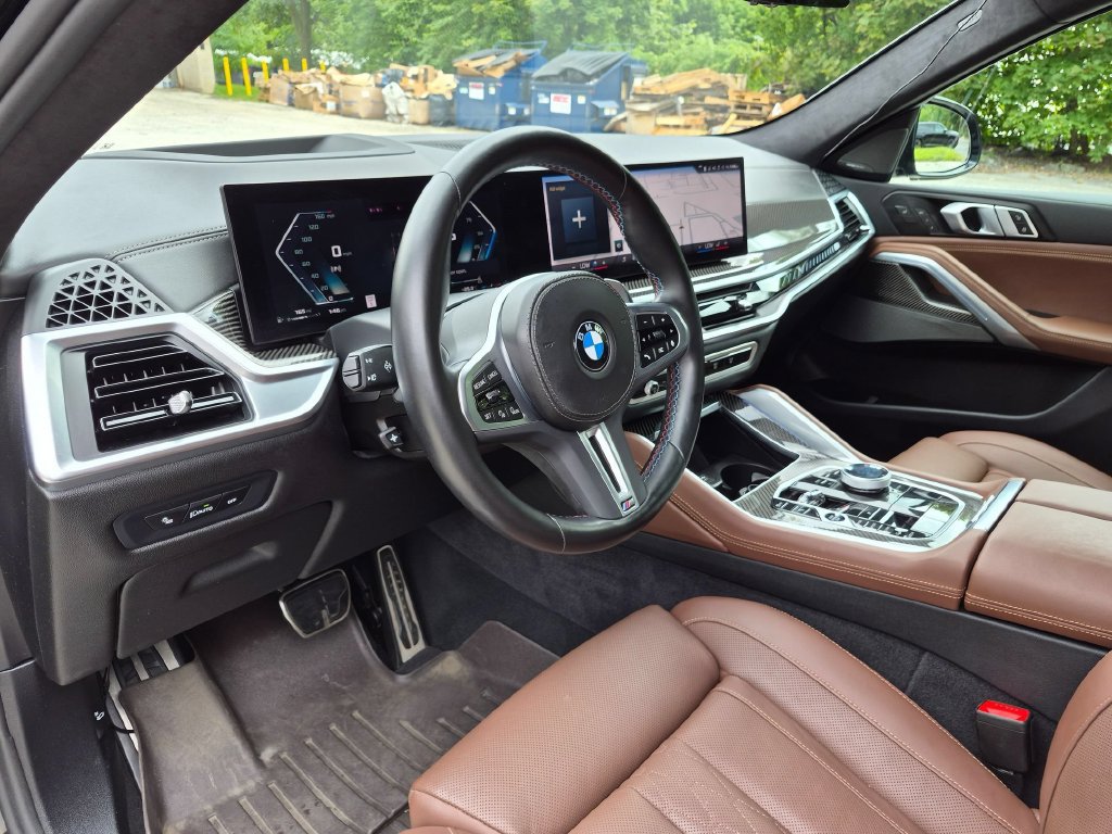 Used 2024 BMW X6 M60i w/ Dynamic Handling Package AWD/4WD image 15