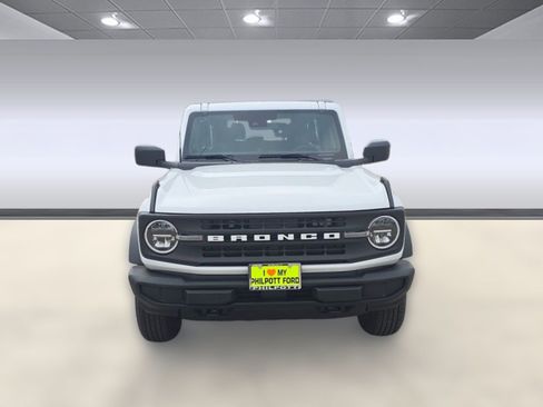 New 2025 Ford Bronco 2-Door image 4