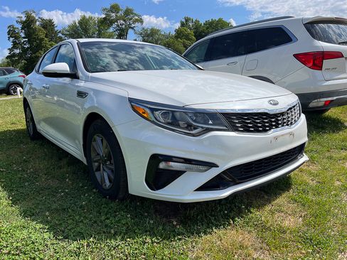 Used 2020 Kia Optima LX FWD image 6