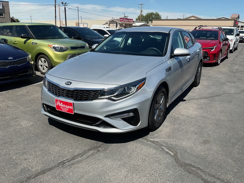 Used 2019 Kia Optima LX FWD image 3