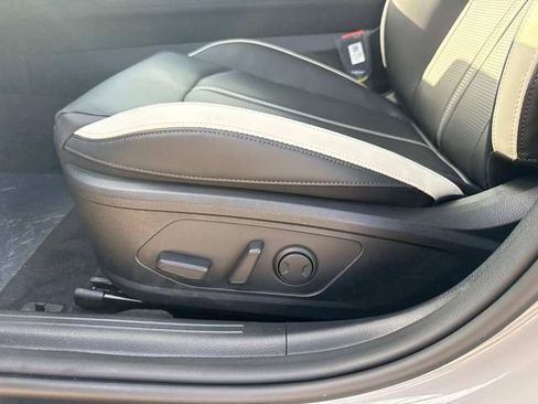 New 2026 Kia K5 GT-Line image 19