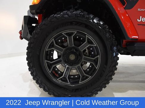 Used 2022 Jeep Wrangler Unlimited Sahara w/ Cold Weather Group image 6