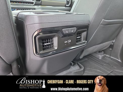 Used 2023 Chevrolet Silverado 1500 ZR2 w/ Technology Package AWD/4WD image 20
