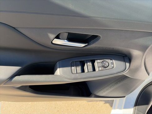 New 2026 Nissan Sentra SV w/ SV Convenience Package image 18