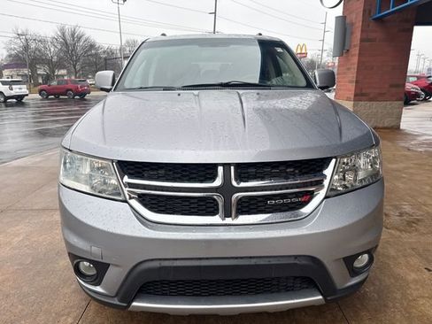 Used 2016 Dodge Journey SXT w/ Comfort/Convenience Group image 3