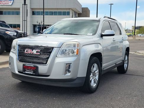 Used 2012 GMC Terrain SLE AWD/4WD image 8