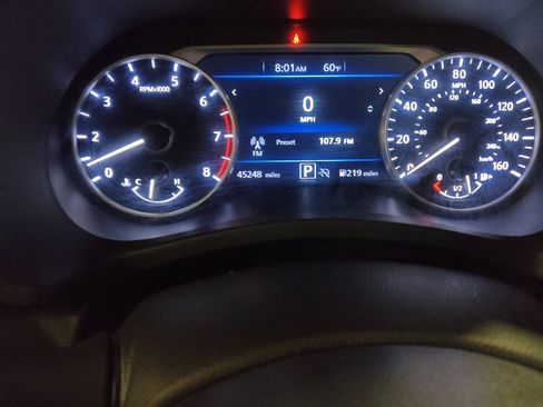 Used 2024 Nissan Sentra SV w/ Lighting Package image 23