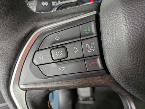 New 2026 Jeep Grand Cherokee Limited w/ Limited Altitude Package AWD/4WD image 20