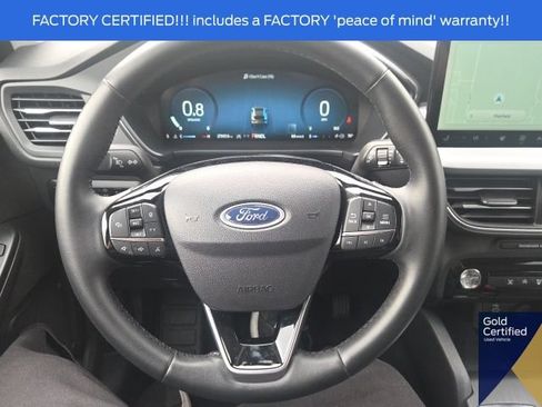 Used 2025 Ford Escape Platinum AWD/4WD image 38