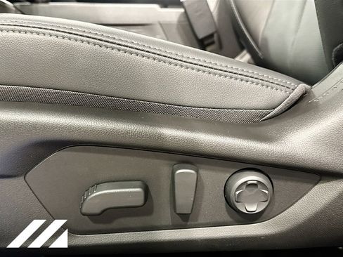 New 2026 Subaru Outback Touring XT image 22