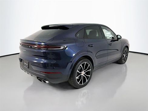 New 2026 Porsche Cayenne Coupe image 24