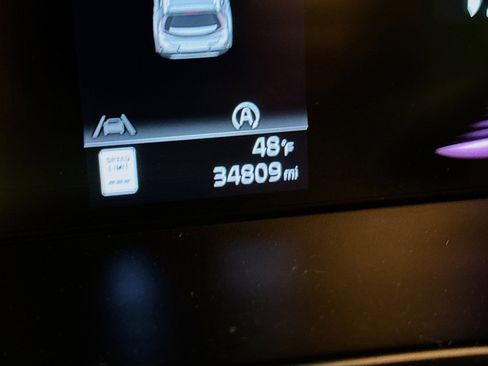 Used 2025 Kia Soul LX w/ LX Technology Package FWD image 19