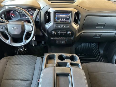 Used 2022 Chevrolet Silverado 1500 Custom Trail Boss AWD/4WD image 13