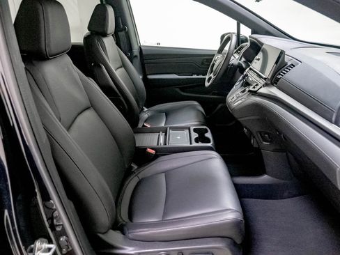 New 2025 Honda Odyssey Sport-L image 31