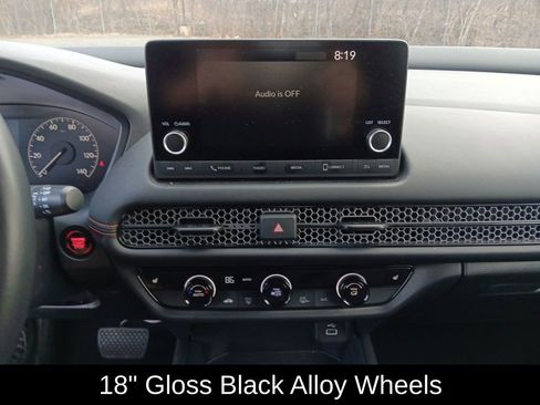 Used 2025 Honda HR-V Sport image 18