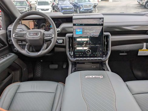 New 2026 GMC Yukon XL AT4 w/ AT4 Premium Package image 12