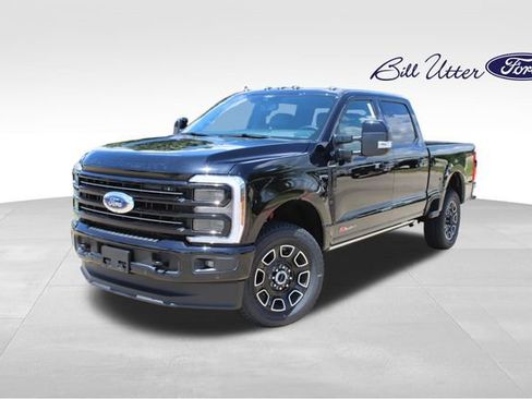 New 2026 Ford F250 Platinum AWD/4WD image 1