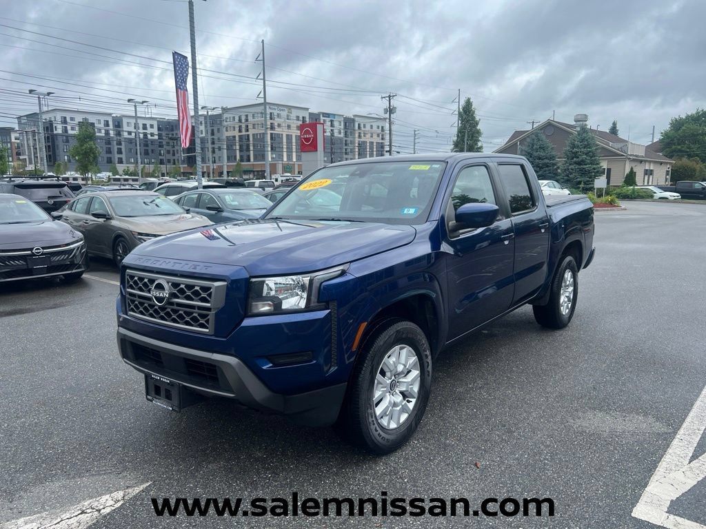 Used 2022 Nissan Frontier SV AWD/4WD image 3