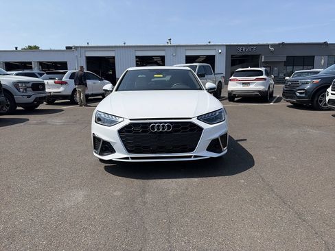 Used 2024 Audi A4 2.0T Premium w/ Convenience Package AWD/4WD image 8