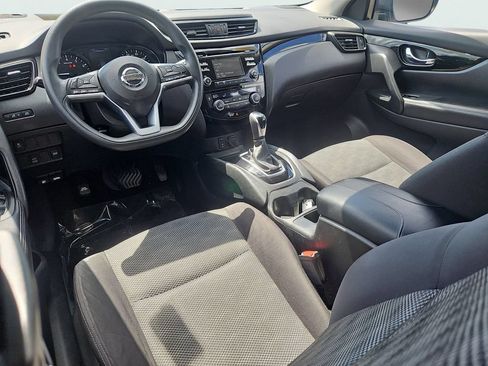Used 2017 Nissan Rogue Sport SV AWD/4WD image 11