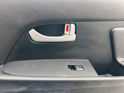 Used 2015 Kia Sportage LX FWD image 30