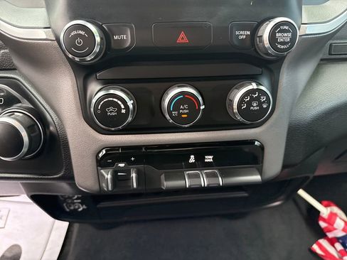 Used 2024 RAM 2500 Big Horn image 23