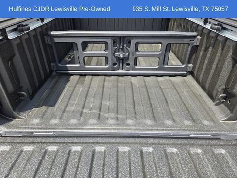Used 2024 RAM 1500 Laramie AWD/4WD image 43