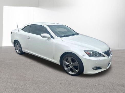 Used 2011 Lexus IS 250C w/ Luxury Pkg RWD image 5