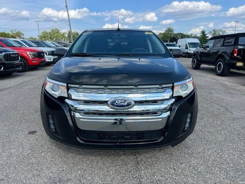 Used 2013 Ford Edge SE FWD image 2