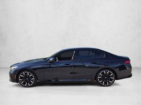Certified 2024 BMW i5 eDrive40i w/ M Sport Package RWD image 9