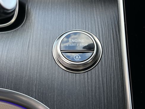 Used 2026 Mercedes-Benz C 300 4MATIC Sedan image 31