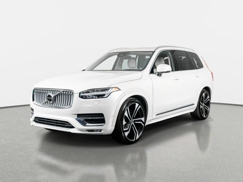 Used 2025 Volvo XC90 B6 Ultra w/ Protection Package Premier image 20