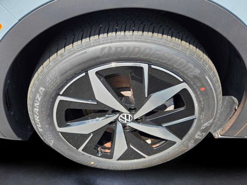 Used 2023 Volkswagen ID.4 Pro S RWD image 9