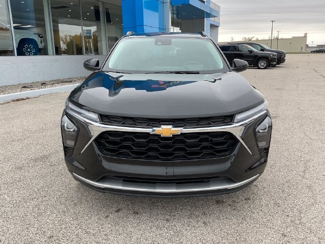 Used 2024 Chevrolet Trax LT w/ LT Convenience Package FWD image 18