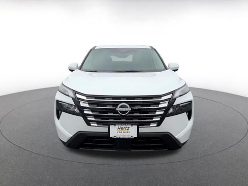Used 2025 Nissan Rogue SV FWD image 4